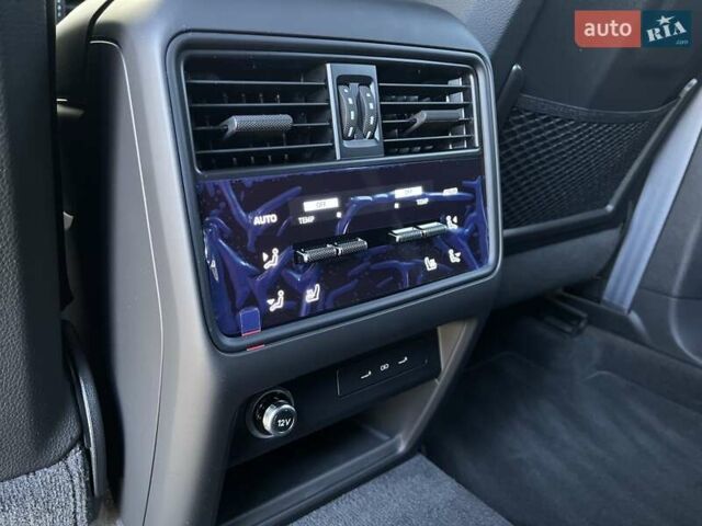 Порше Cayenne Coupe, об'ємом двигуна 4 л та пробігом 7 тис. км за 290000 $, фото 32 на Automoto.ua