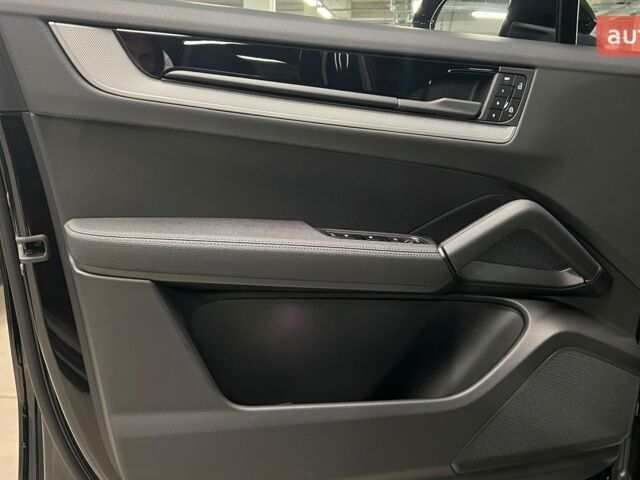 купить новое авто Порше Cayenne Coupe 2024 года от официального дилера Порше Центр Київ Аеропорт Порше фото