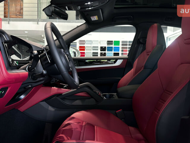 купить новое авто Порше Cayenne Coupe 2024 года от официального дилера Порше Центр Одеса Порше фото