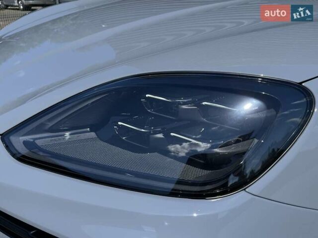 Порше Cayenne Coupe, об'ємом двигуна 4 л та пробігом 7 тис. км за 290000 $, фото 14 на Automoto.ua