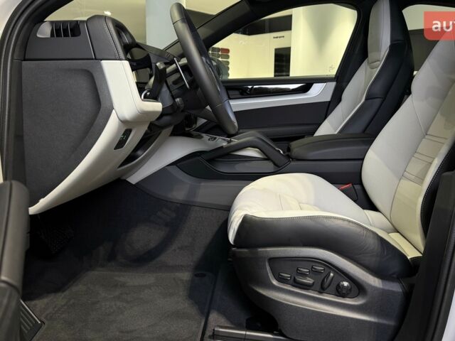 Порше Cayenne Coupe, об'ємом двигуна 3 л та пробігом 0 тис. км за 142490 $, фото 8 на Automoto.ua