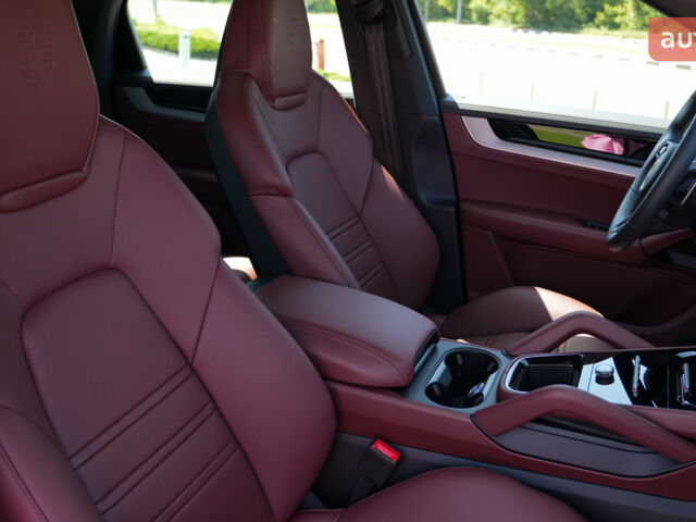 купить новое авто Порше Cayenne Coupe 2024 года от официального дилера Порше Центр Харків Порше фото