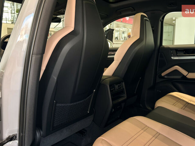 купить новое авто Порше Cayenne Coupe 2024 года от официального дилера Порше Центр Одеса Порше фото