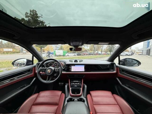 Порше Cayenne Coupe, объемом двигателя 4 л и пробегом 45 тыс. км за 172000 $, фото 12 на Automoto.ua