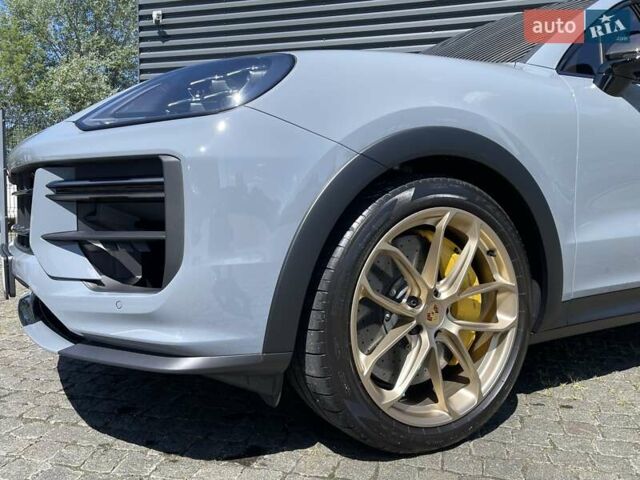 Порше Cayenne Coupe, об'ємом двигуна 4 л та пробігом 7 тис. км за 290000 $, фото 11 на Automoto.ua