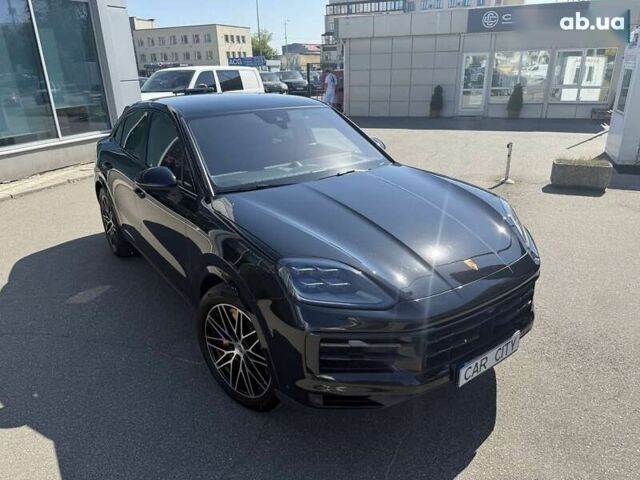 Порше Cayenne Coupe, объемом двигателя 4 л и пробегом 40 тыс. км за 172000 $, фото 2 на Automoto.ua