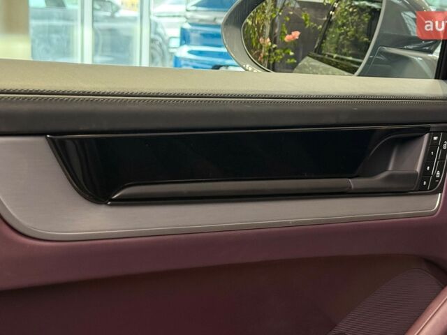 Порше Cayenne Coupe, об'ємом двигуна 3.98 л та пробігом 0 тис. км за 191352 $, фото 26 на Automoto.ua