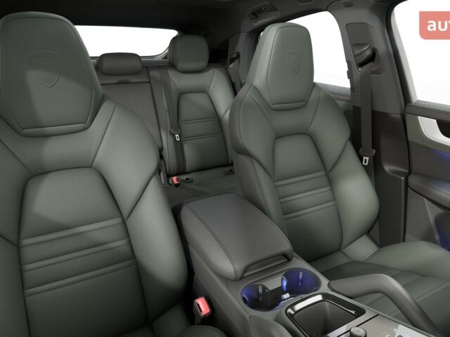 Порше Cayenne Coupe, объемом двигателя 3 л и пробегом 0 тыс. км за 153298 $, фото 5 на Automoto.ua