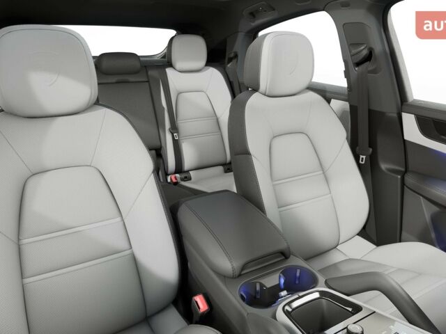 Порше Cayenne Coupe, об'ємом двигуна 3 л та пробігом 0 тис. км за 152732 $, фото 5 на Automoto.ua