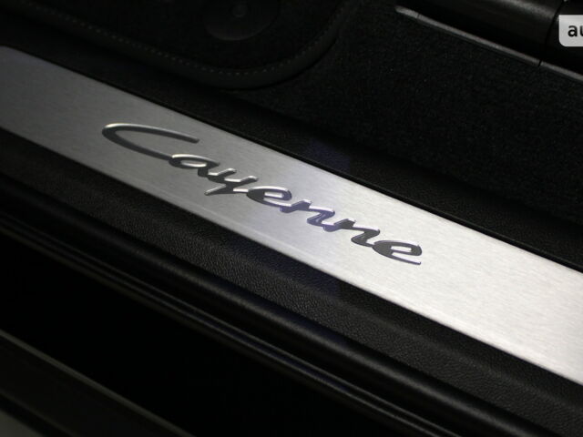 купити нове авто Порше Cayenne Coupe 2023 року від офіційного дилера Порше Центр Київ Аеропорт Порше фото