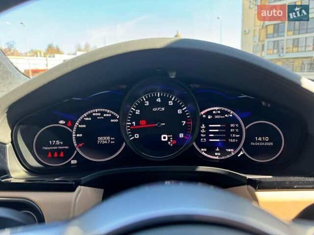 Сірий Порше Cayenne Coupe, об'ємом двигуна 4 л та пробігом 57 тис. км за 99800 $, фото 32 на Automoto.ua
