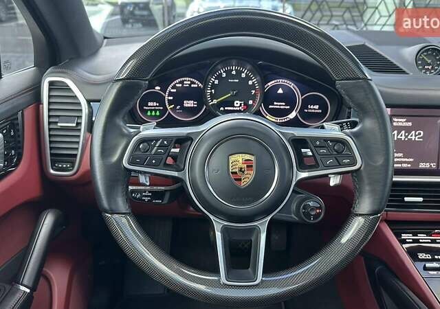 Серый Порше Cayenne Coupe, объемом двигателя 3 л и пробегом 68 тыс. км за 89450 $, фото 8 на Automoto.ua