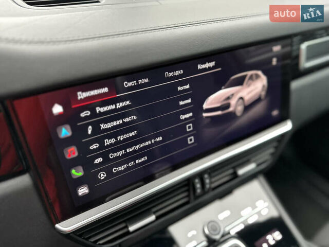 Серый Порше Cayenne Coupe, объемом двигателя 4 л и пробегом 56 тыс. км за 99000 $, фото 56 на Automoto.ua