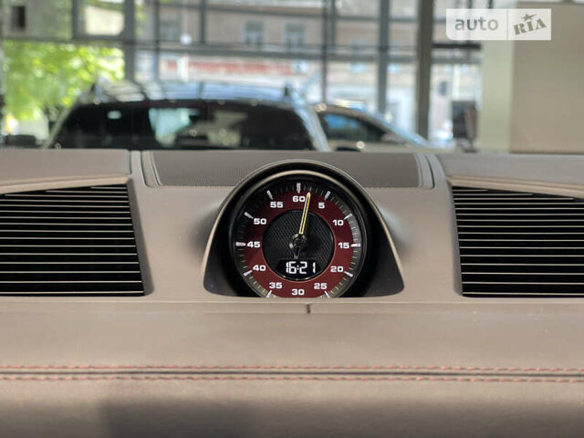 Серый Порше Cayenne Coupe, объемом двигателя 4 л и пробегом 2 тыс. км за 279000 $, фото 24 на Automoto.ua