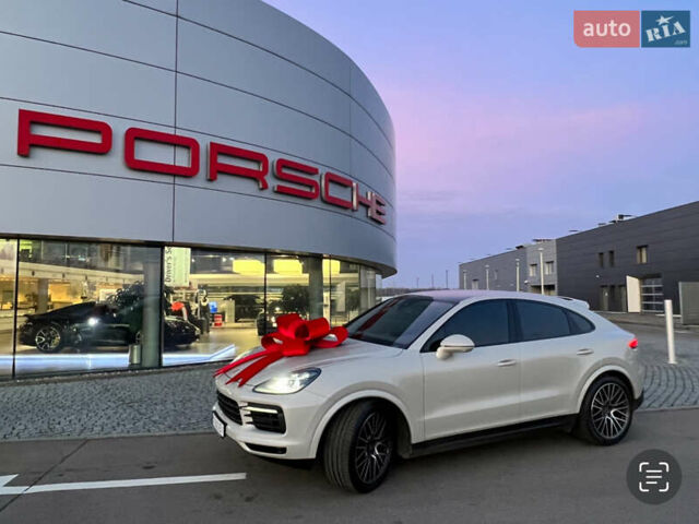 Сірий Порше Cayenne Coupe, об'ємом двигуна 3 л та пробігом 21 тис. км за 105000 $, фото 1 на Automoto.ua