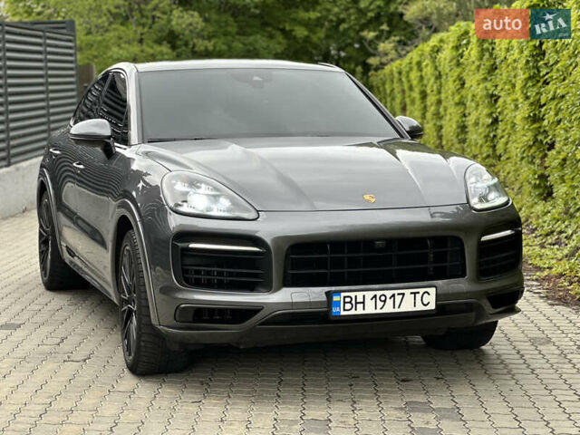 Серый Порше Cayenne Coupe, объемом двигателя 4 л и пробегом 56 тыс. км за 99000 $, фото 62 на Automoto.ua