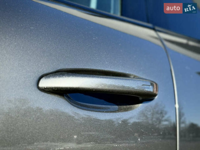 Серый Порше Cayenne Coupe, объемом двигателя 4 л и пробегом 34 тыс. км за 99900 $, фото 24 на Automoto.ua