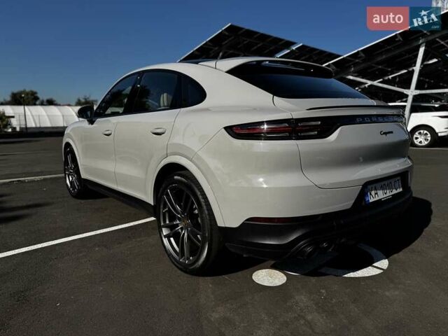 Серый Порше Cayenne Coupe, объемом двигателя 3 л и пробегом 102 тыс. км за 98000 $, фото 2 на Automoto.ua
