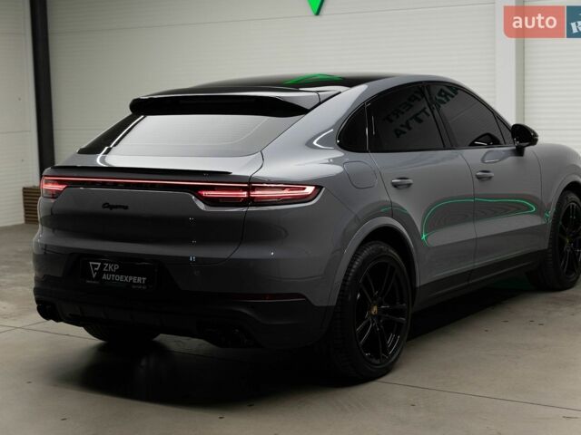 Серый Порше Cayenne Coupe, объемом двигателя 3 л и пробегом 56 тыс. км за 91000 $, фото 10 на Automoto.ua