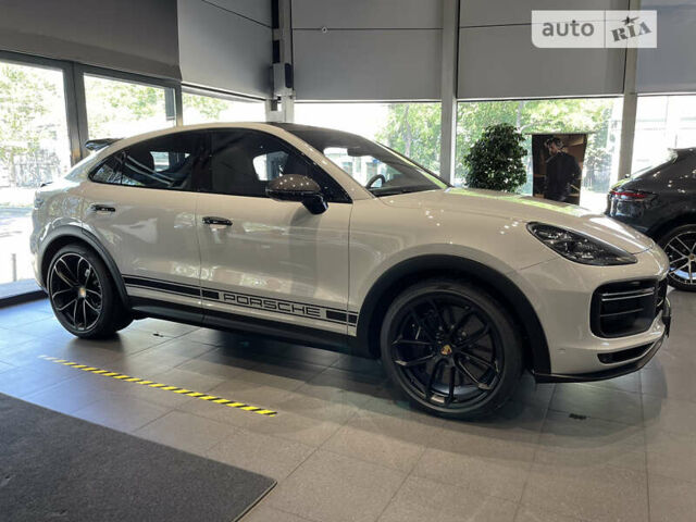 Сірий Порше Cayenne Coupe, об'ємом двигуна 4 л та пробігом 2 тис. км за 279000 $, фото 4 на Automoto.ua