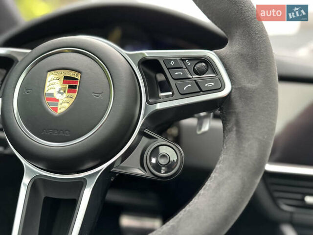 Серый Порше Cayenne Coupe, объемом двигателя 4 л и пробегом 56 тыс. км за 99000 $, фото 29 на Automoto.ua