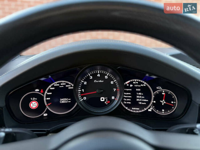 Серый Порше Cayenne Coupe, объемом двигателя 4 л и пробегом 34 тыс. км за 99900 $, фото 47 на Automoto.ua
