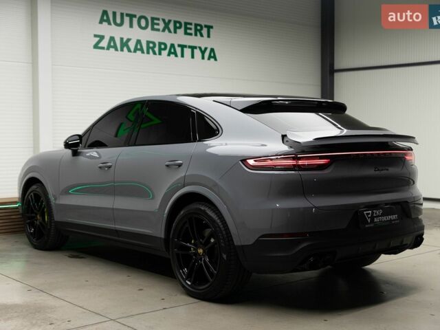 Серый Порше Cayenne Coupe, объемом двигателя 3 л и пробегом 56 тыс. км за 91000 $, фото 6 на Automoto.ua