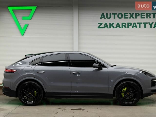 Серый Порше Cayenne Coupe, объемом двигателя 3 л и пробегом 56 тыс. км за 91000 $, фото 3 на Automoto.ua