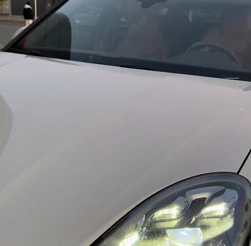 Сірий Порше Cayenne Coupe, об'ємом двигуна 3 л та пробігом 21 тис. км за 105000 $, фото 6 на Automoto.ua