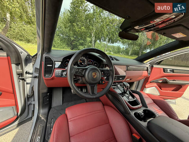 Серый Порше Cayenne Coupe, объемом двигателя 4 л и пробегом 32 тыс. км за 189900 $, фото 80 на Automoto.ua