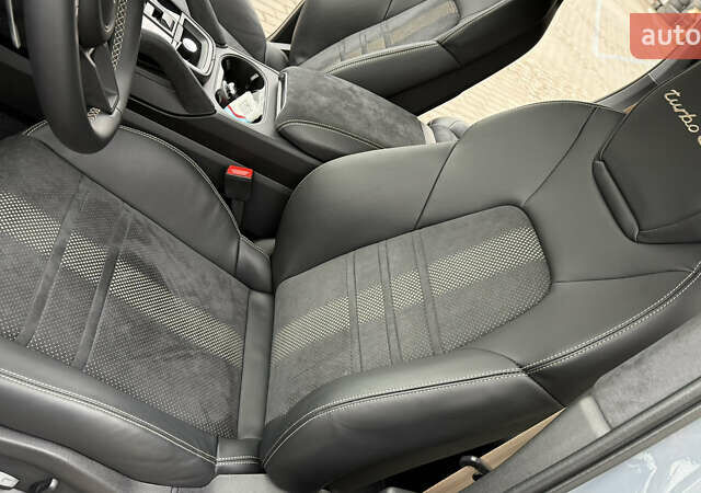 Серый Порше Cayenne Coupe, объемом двигателя 4 л и пробегом 5 тыс. км за 205000 $, фото 48 на Automoto.ua