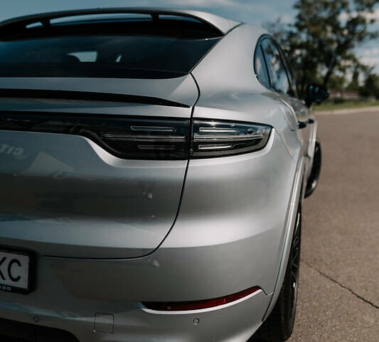 Сірий Порше Cayenne Coupe, об'ємом двигуна 4 л та пробігом 5 тис. км за 164999 $, фото 20 на Automoto.ua