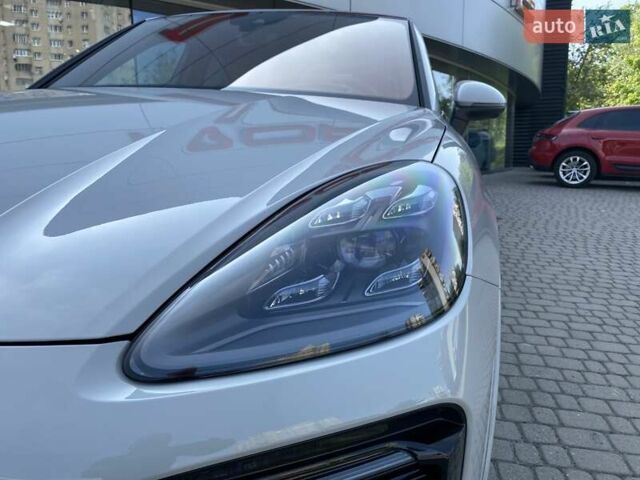 Серый Порше Cayenne Coupe, объемом двигателя 3 л и пробегом 33 тыс. км за 101384 $, фото 10 на Automoto.ua