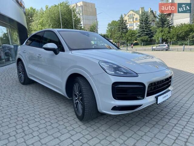Серый Порше Cayenne Coupe, объемом двигателя 3 л и пробегом 33 тыс. км за 101384 $, фото 3 на Automoto.ua