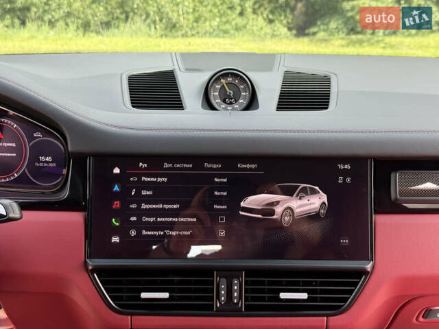 Серый Порше Cayenne Coupe, объемом двигателя 4 л и пробегом 32 тыс. км за 189900 $, фото 81 на Automoto.ua