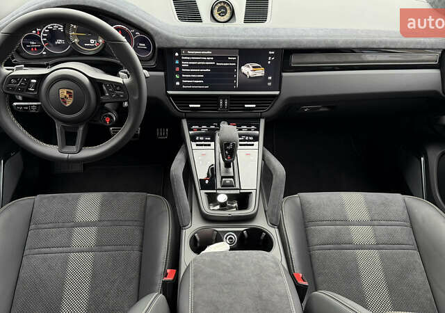 Серый Порше Cayenne Coupe, объемом двигателя 4 л и пробегом 5 тыс. км за 205000 $, фото 50 на Automoto.ua