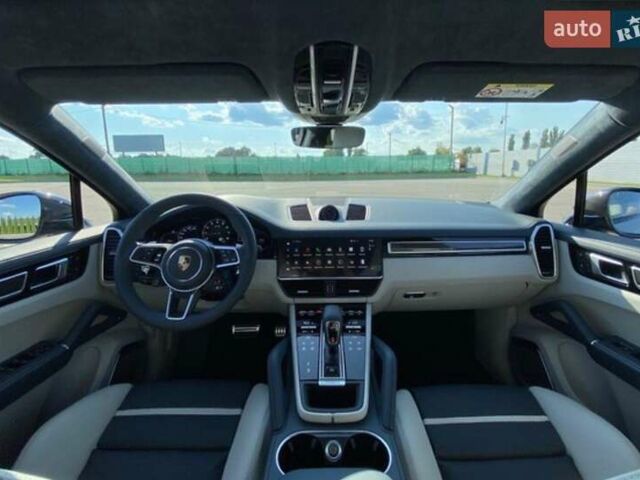 Серый Порше Cayenne Coupe, объемом двигателя 4 л и пробегом 17 тыс. км за 135000 $, фото 6 на Automoto.ua