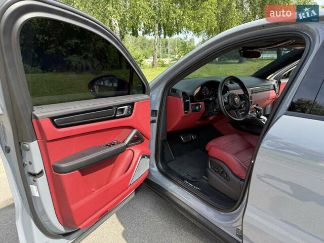 Серый Порше Cayenne Coupe, объемом двигателя 4 л и пробегом 32 тыс. км за 189900 $, фото 47 на Automoto.ua