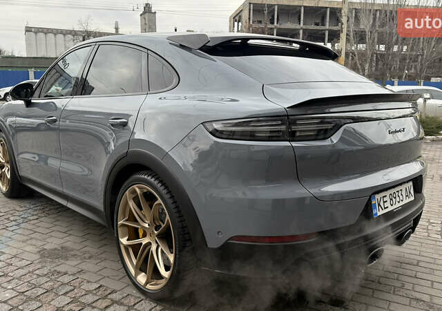 Серый Порше Cayenne Coupe, объемом двигателя 4 л и пробегом 5 тыс. км за 205000 $, фото 10 на Automoto.ua