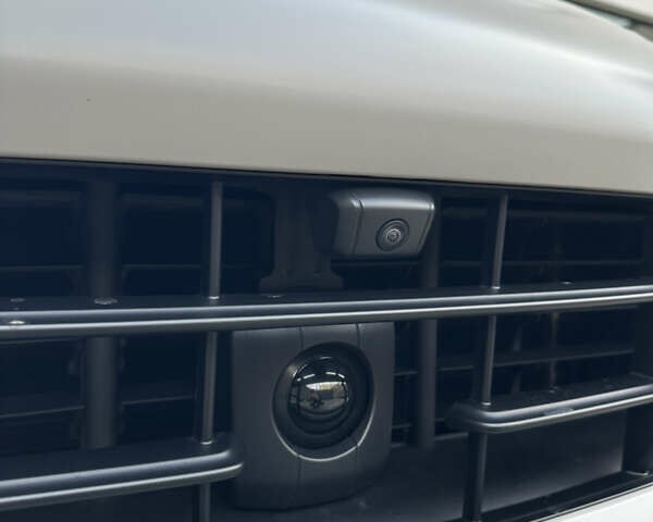 Серый Порше Cayenne Coupe, объемом двигателя 4 л и пробегом 14 тыс. км за 120000 $, фото 38 на Automoto.ua