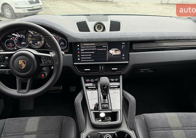 Серый Порше Cayenne Coupe, объемом двигателя 4 л и пробегом 5 тыс. км за 205000 $, фото 49 на Automoto.ua