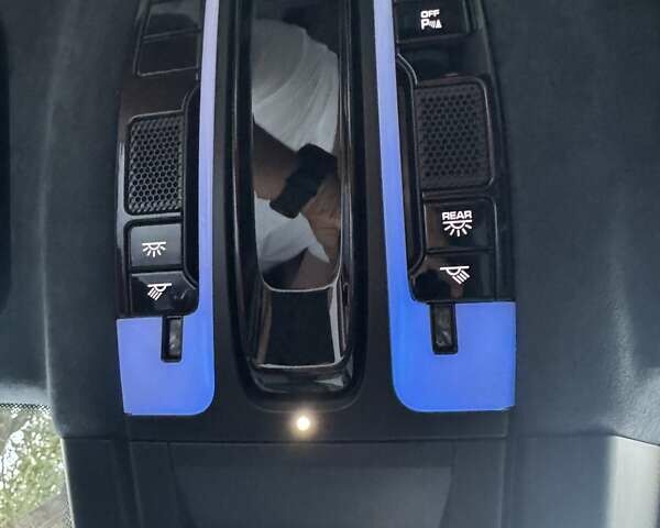 Сірий Порше Cayenne Coupe, об'ємом двигуна 4 л та пробігом 18 тис. км за 137000 $, фото 38 на Automoto.ua