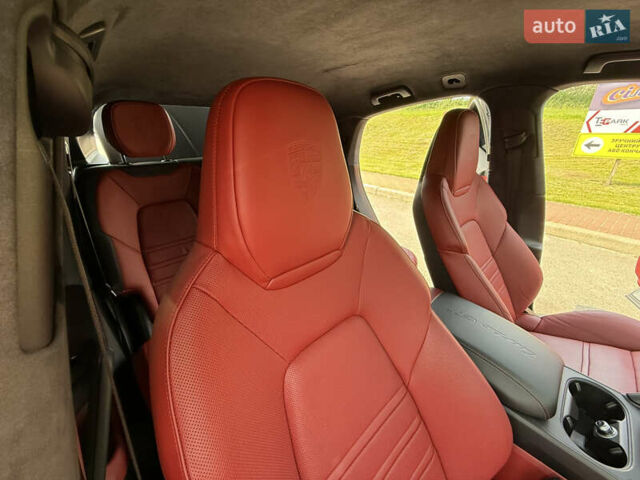 Серый Порше Cayenne Coupe, объемом двигателя 4 л и пробегом 32 тыс. км за 189900 $, фото 74 на Automoto.ua