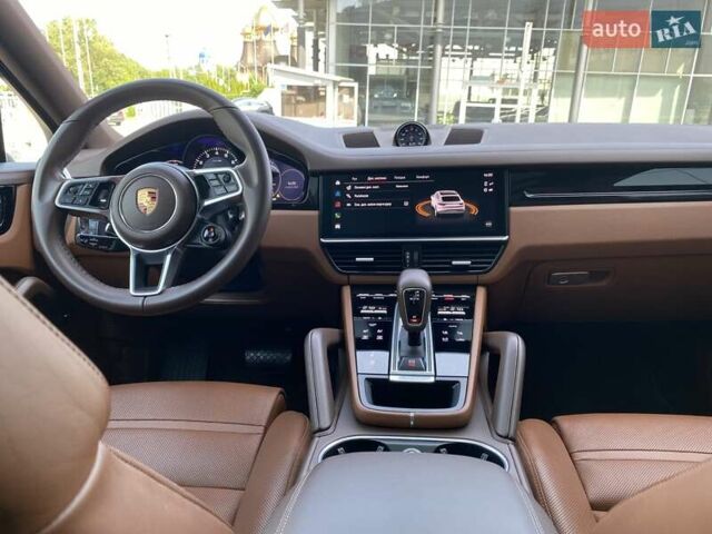 Серый Порше Cayenne Coupe, объемом двигателя 3 л и пробегом 33 тыс. км за 101384 $, фото 46 на Automoto.ua