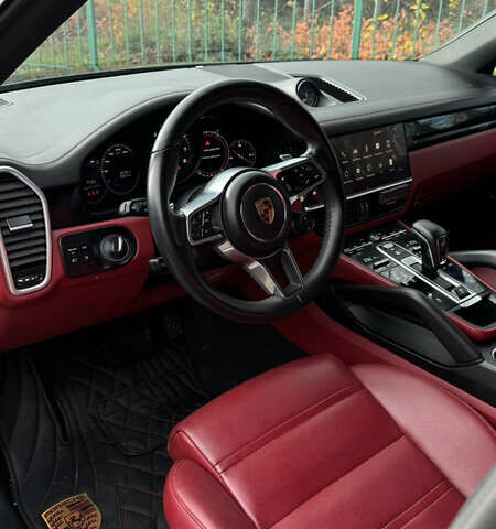 Сірий Порше Cayenne Coupe, об'ємом двигуна 3 л та пробігом 68 тис. км за 82000 $, фото 7 на Automoto.ua