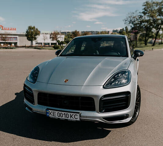 Сірий Порше Cayenne Coupe, об'ємом двигуна 4 л та пробігом 5 тис. км за 164999 $, фото 5 на Automoto.ua