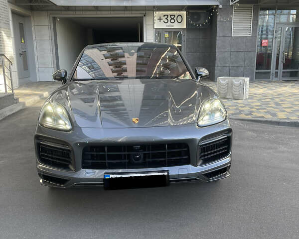 Сірий Порше Cayenne Coupe, об'ємом двигуна 4 л та пробігом 6 тис. км за 139999 $, фото 5 на Automoto.ua