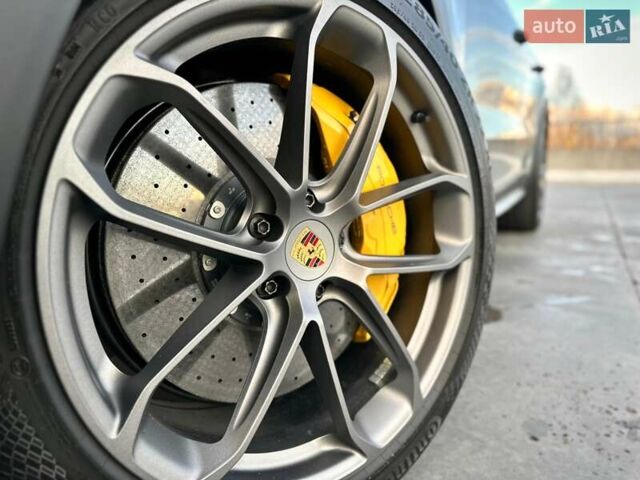 Серый Порше Cayenne Coupe, объемом двигателя 4 л и пробегом 8 тыс. км за 269900 $, фото 23 на Automoto.ua