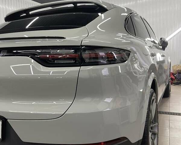 Сірий Порше Cayenne Coupe, об'ємом двигуна 3 л та пробігом 58 тис. км за 99000 $, фото 2 на Automoto.ua