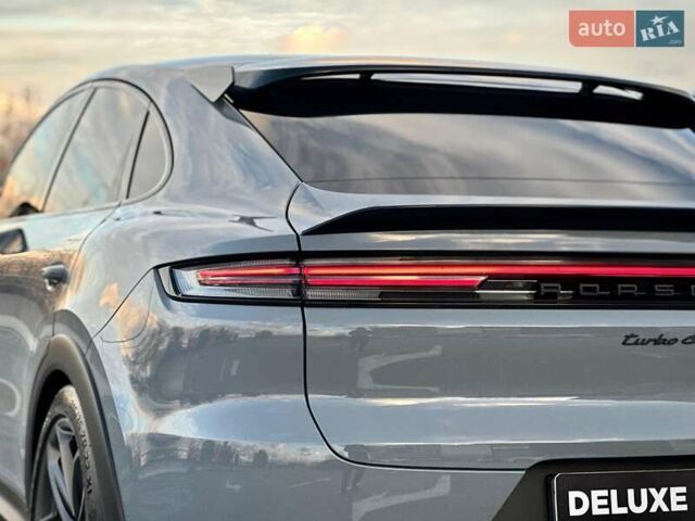 Серый Порше Cayenne Coupe, объемом двигателя 4 л и пробегом 8 тыс. км за 269900 $, фото 37 на Automoto.ua